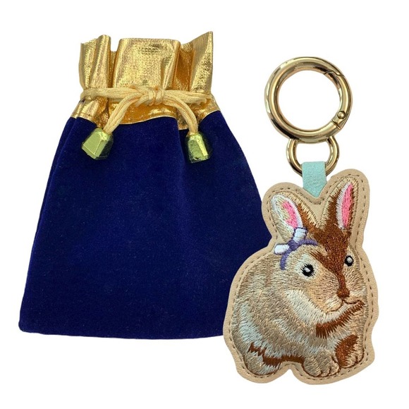 Evenchae Embroidered Bunny Rabbit Keychain, PU Leather, Gift Bag, 4.25"L - Picture 2 of 5